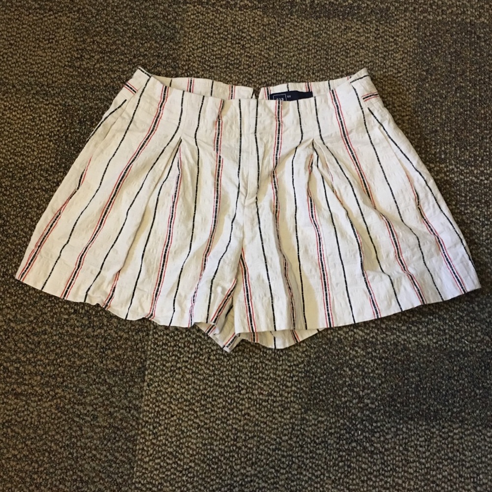 Striped GAP Shorts